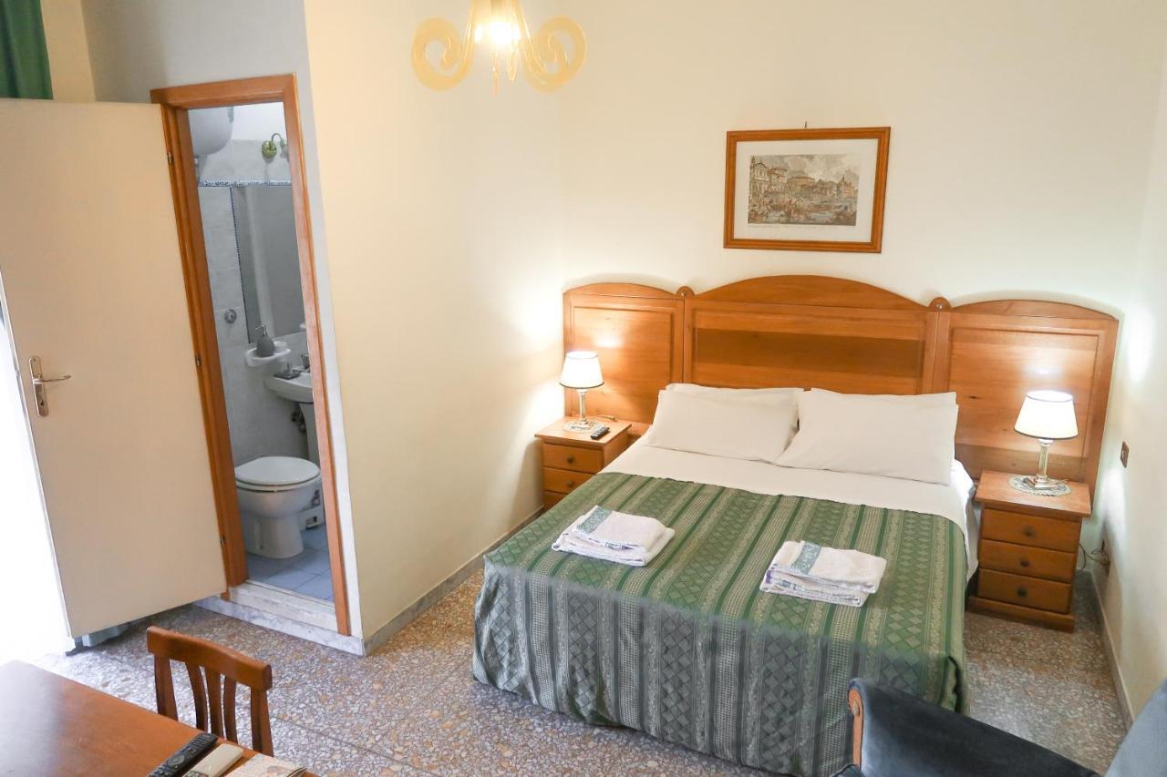 The Condottieri Rooms Rome Extérieur photo