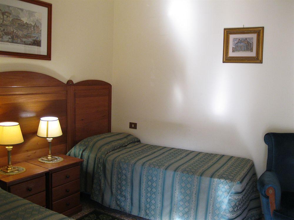The Condottieri Rooms Rome Extérieur photo