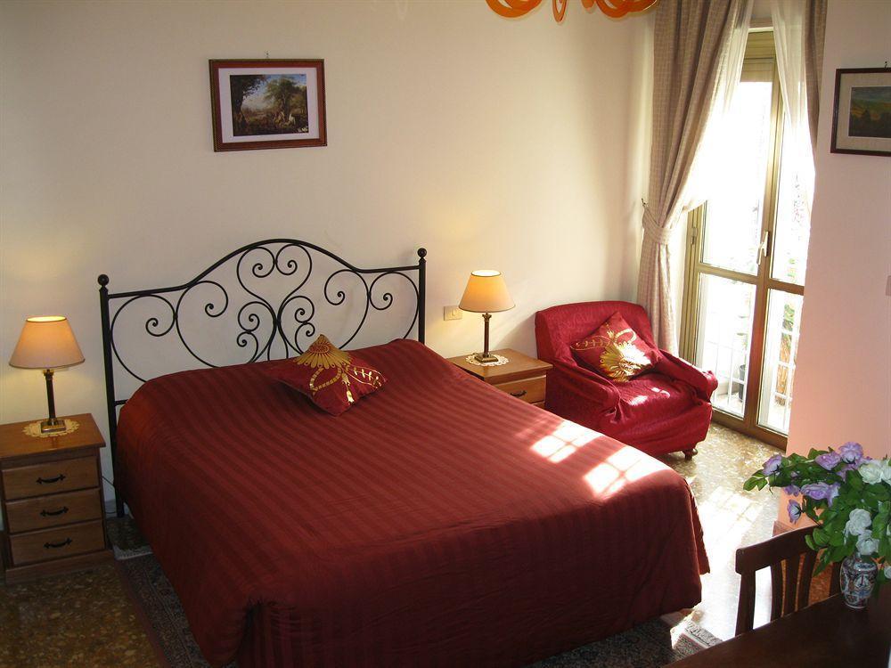 The Condottieri Rooms Rome Extérieur photo
